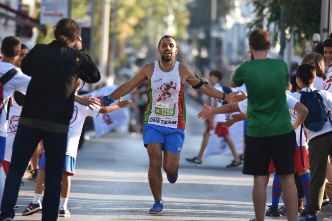 Muğla'da 1. Çağdaş Bodrum Yarı Maratonu düzenlendi